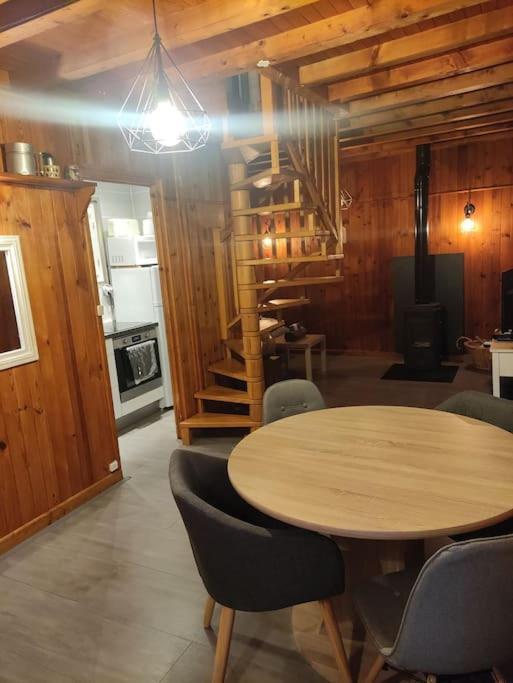 Chalet Accueillant Et Familial Сен-Мартен-Везюбі Екстер'єр фото
